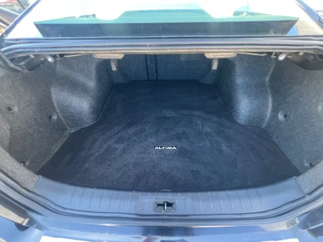 Nissan Altima photo 20