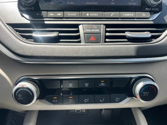 Nissan Altima photo 40