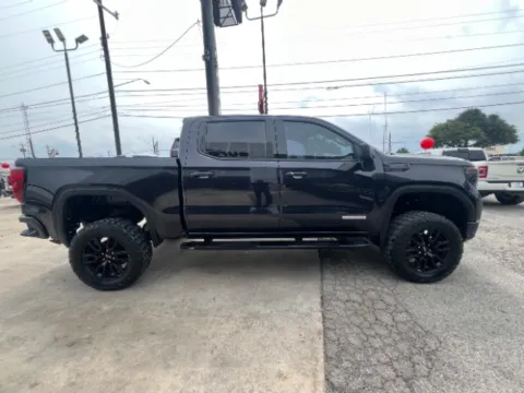 More photos of 2022 GMC Sierra 1500 Elevation at Eurospeed International Corp, TX