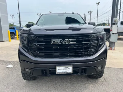 More photos of 2022 GMC Sierra 1500 Elevation at Eurospeed International Corp, TX
