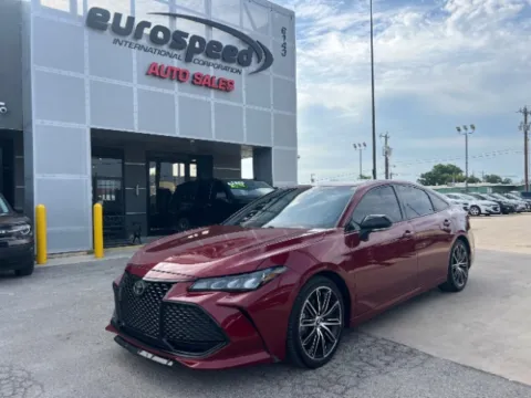 Photos of 2019 Toyota Avalon XSE for sale in San Antonio, TX at Eurospeed International Corp
