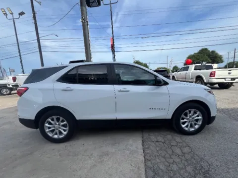 More photos of 2021 Chevrolet Equinox LS at Eurospeed International Corp, TX