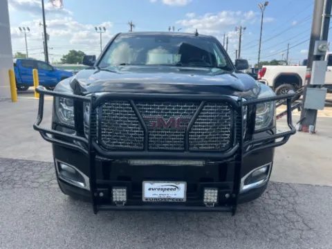 Another view of 2017 GMC Yukon Denali for sale in San Antonio, TX at Eurospeed International Corp