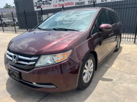 Red 2014 Honda Odyssey EX-L for sale in San Antonio, TX