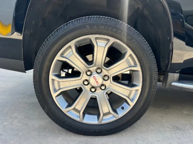 GMC Yukon photo 51