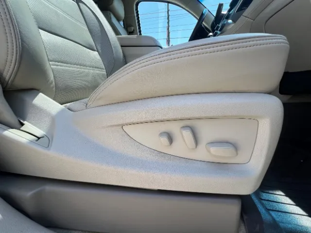 GMC Yukon photo 17