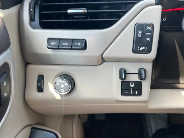 GMC Yukon photo 34