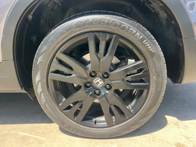 Honda Pilot photo 17