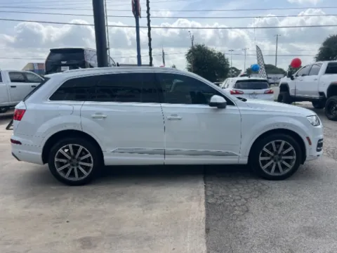 More photos of 2019 Audi Q7 55 Premium | 55 SE Premium at Eurospeed International Corp, TX