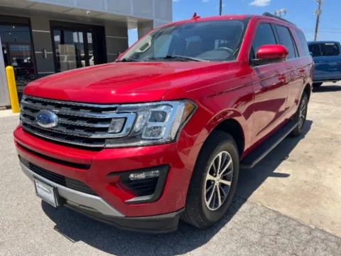 Red 2021 Ford Expedition XLT for sale in San Antonio, TX