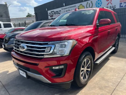 Red 2021 Ford Expedition XLT for sale in San Antonio, TX