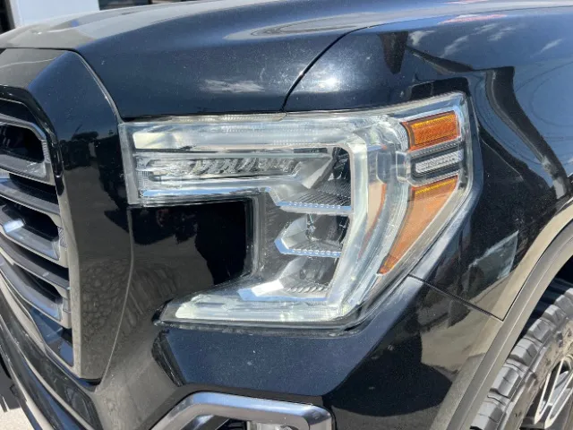 GMC Sierra photo 17