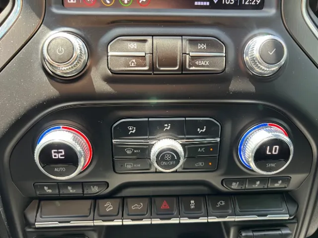 GMC Sierra photo 38