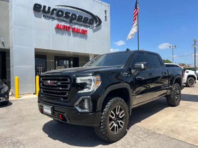 GMC Sierra photo 2