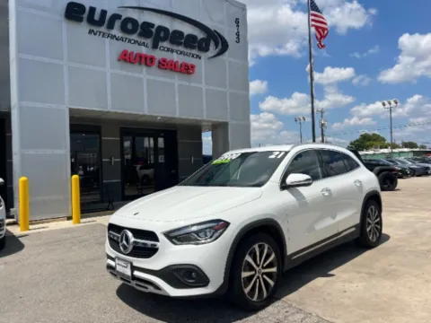 Photos of 2021 Mercedes-Benz GLA-Class GLA250 4MATIC for sale in San Antonio, TX at Eurospeed International Corp