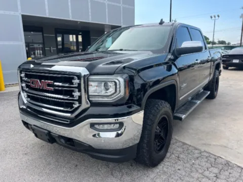 Black 2018 GMC Sierra 1500 SLT for sale in San Antonio, TX