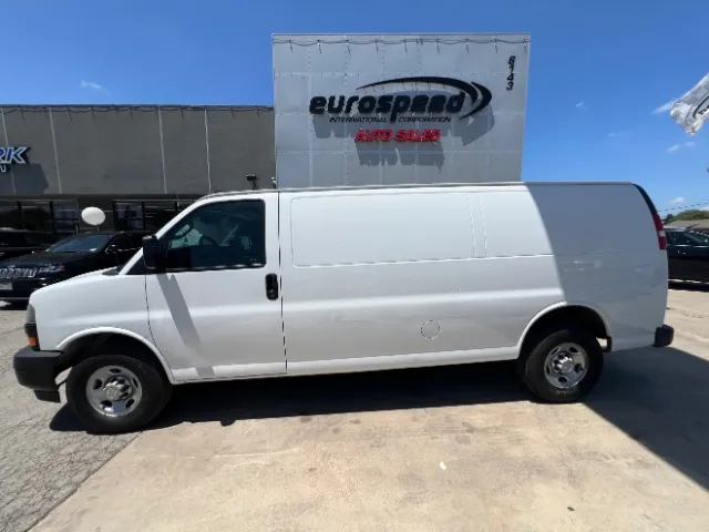 Chevrolet Express photo 7