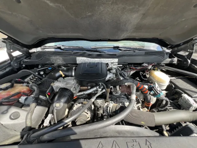 Chevrolet Silverado photo 26