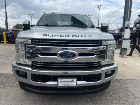 Another view of 2018 Ford F-250 LARIAT for sale in San Antonio, TX at Eurospeed International Corp