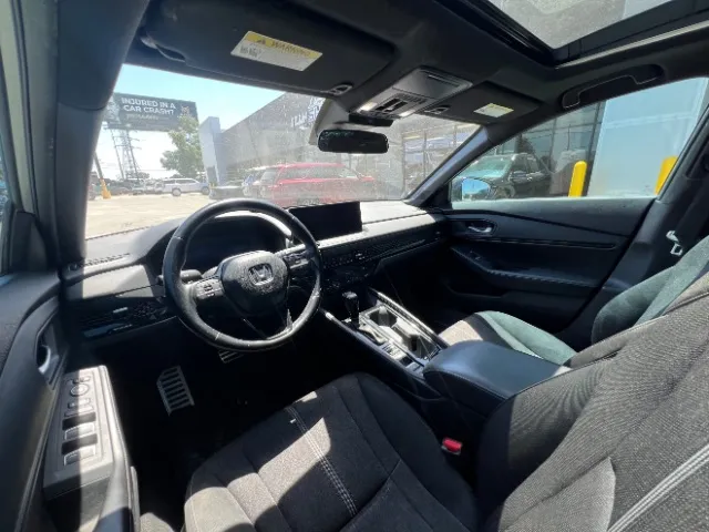 Honda Accord photo 16