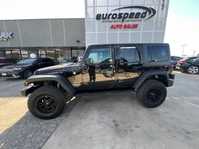 Jeep Wrangler photo 6