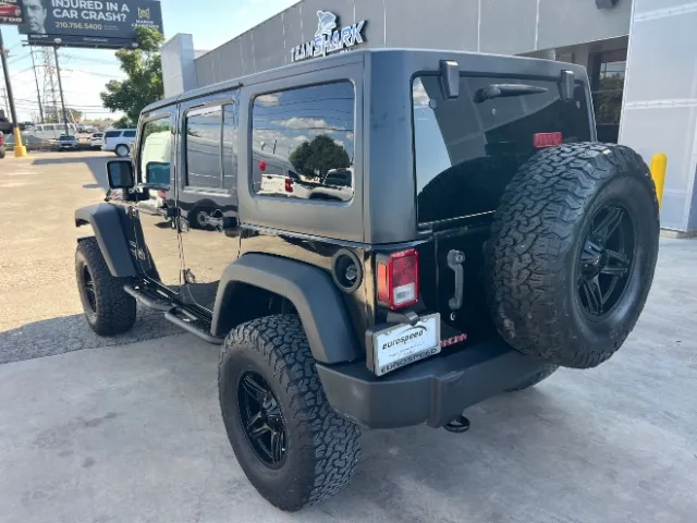 Jeep Wrangler photo 7