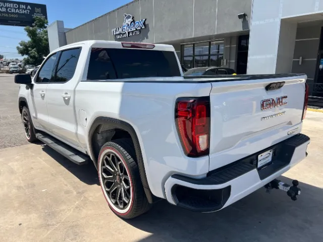 GMC Sierra photo 10