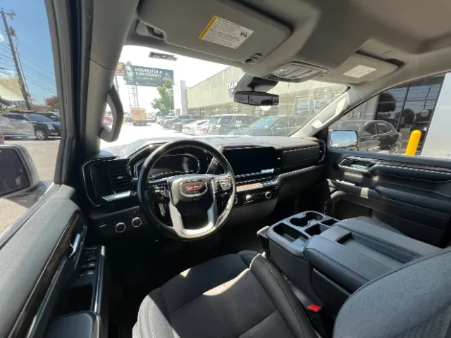 GMC Sierra photo 23