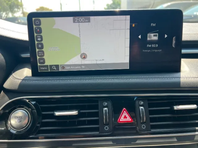 Genesis G70 photo 25