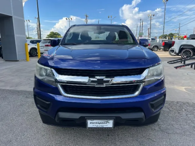 Chevrolet Colorado photo 3