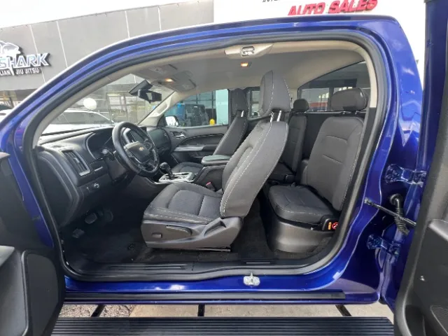 Chevrolet Colorado photo 19