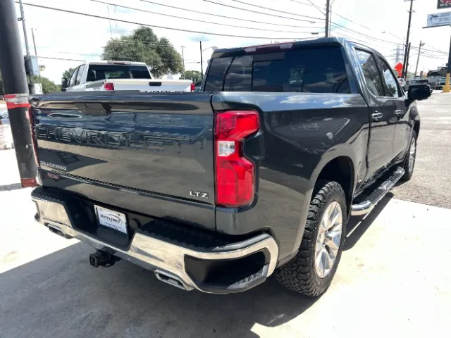 Chevrolet Silverado photo 6