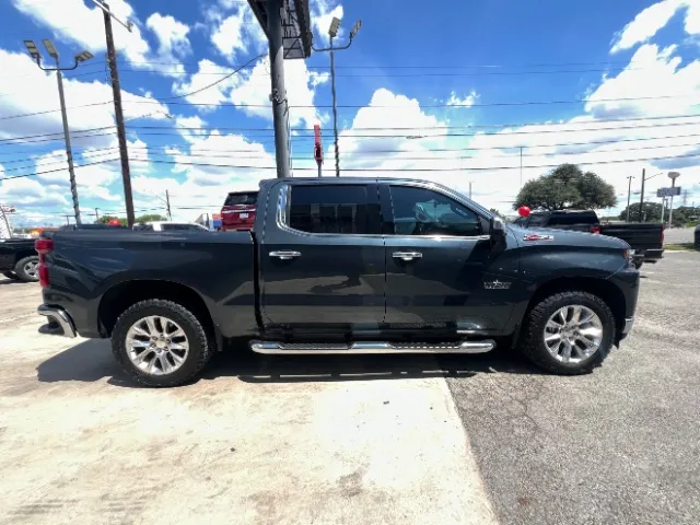 Chevrolet Silverado photo 7