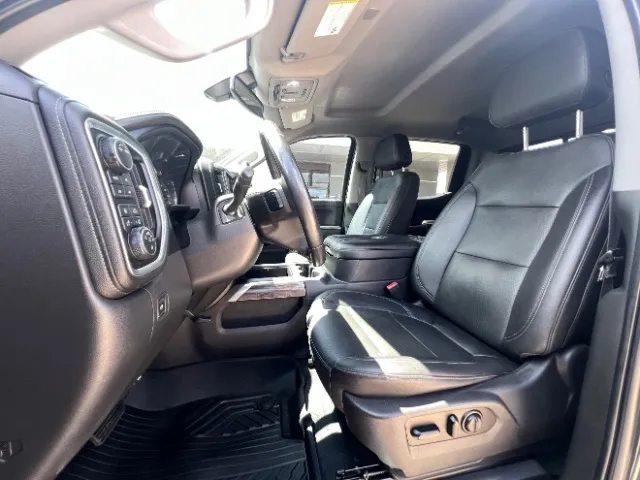 Chevrolet Silverado photo 22