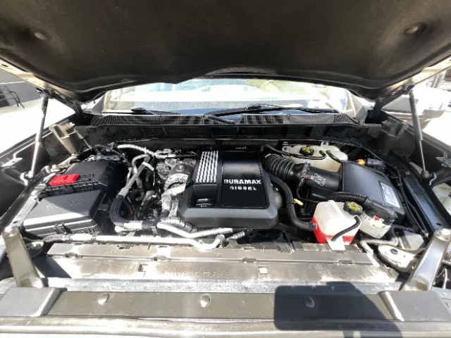 Chevrolet Silverado photo 25
