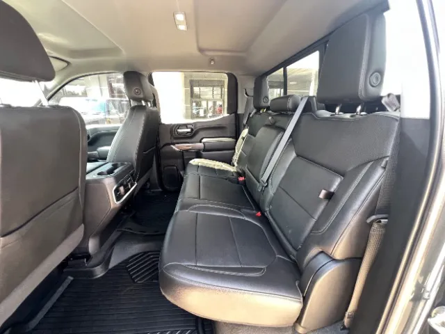 Chevrolet Silverado photo 19