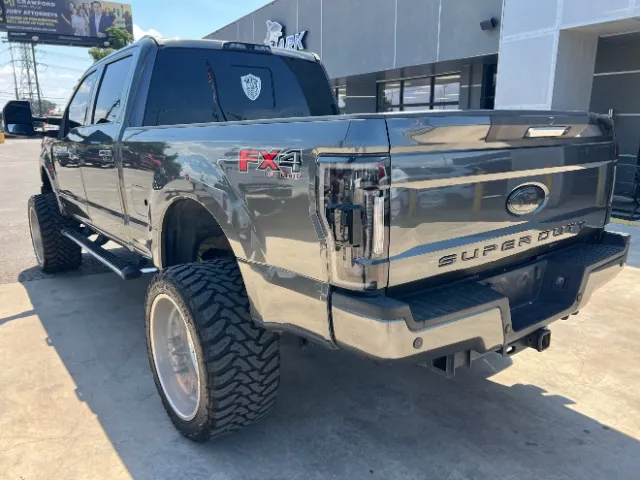Ford F-250 photo 8