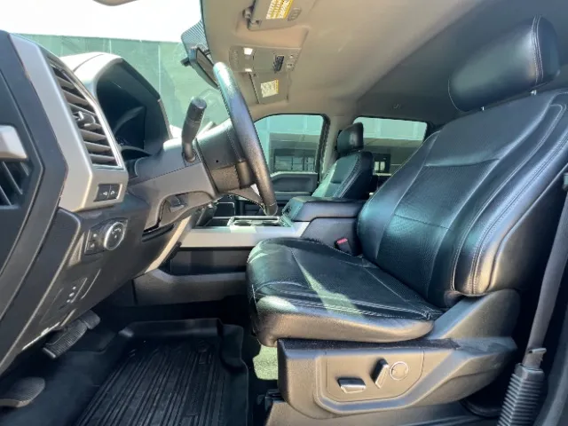 Ford F-250 photo 22