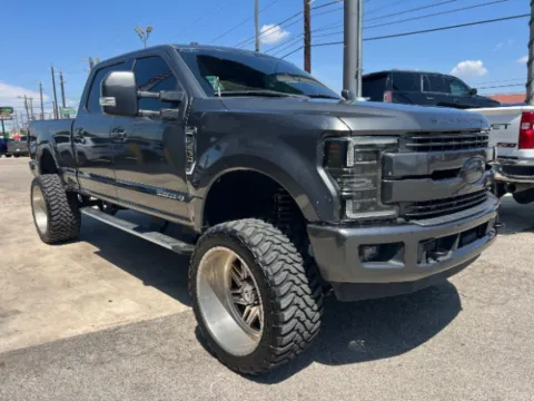 More photos of 2017 Ford F-250 LARIAT at Eurospeed International Corp, TX