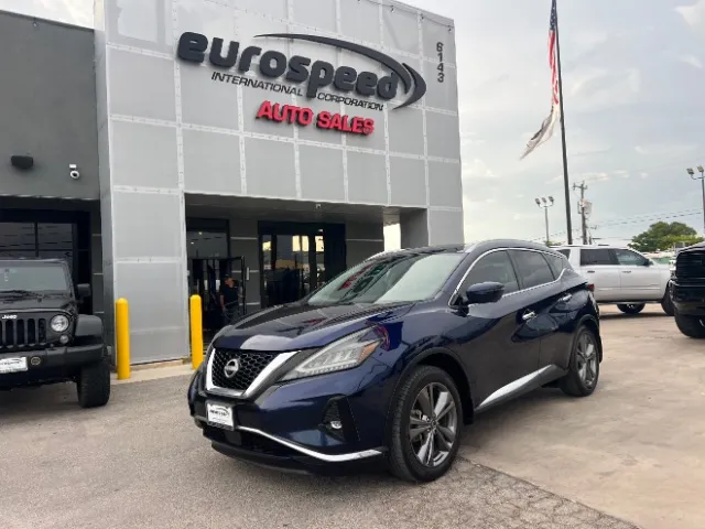 Nissan Murano photo 2