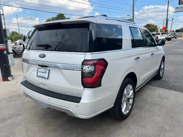 Ford Expedition photo 8