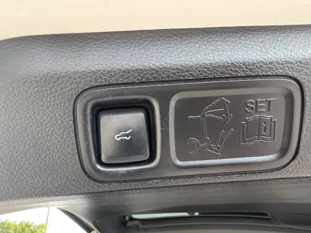 Ford Expedition photo 21