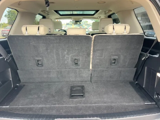 Ford Expedition photo 19