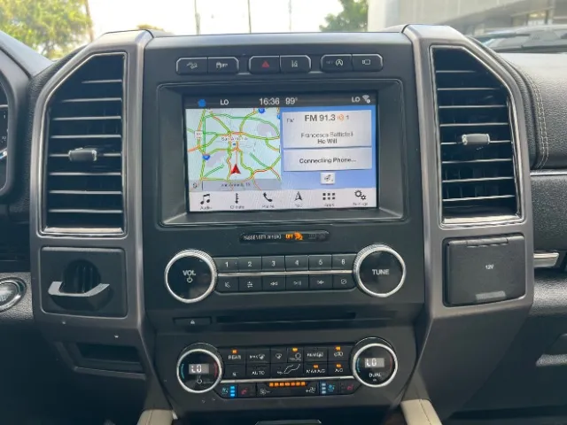 Ford Expedition photo 32