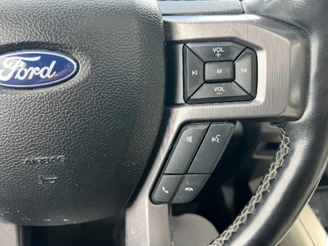 Ford Expedition photo 38