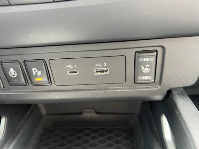 Nissan Frontier photo 29