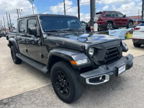 More photos of 2022 Jeep Gladiator Texas Trail 4x4 at Eurospeed International Corp, TX