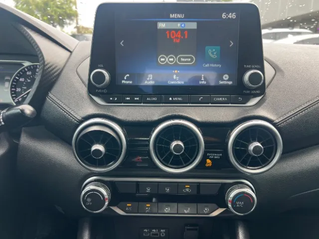 Nissan Sentra photo 22