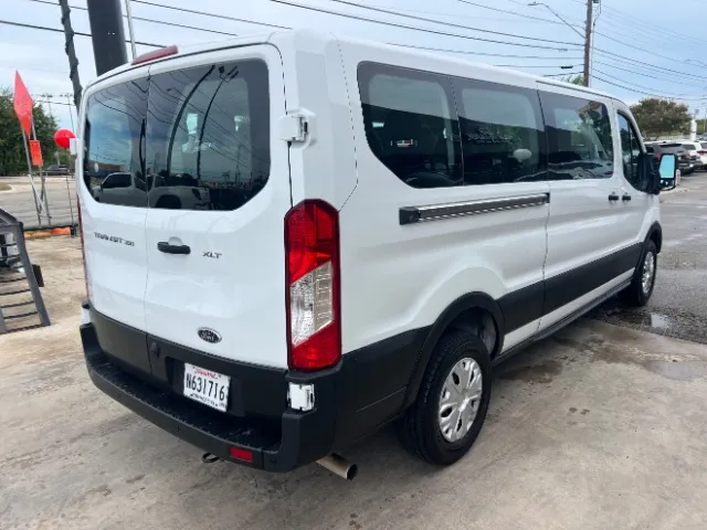 Ford Transit-350 photo 6