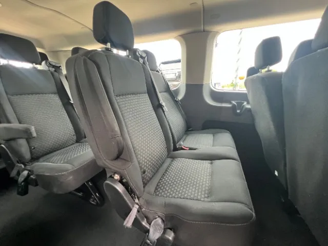 Ford Transit-350 photo 17